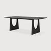 Spisebord Geometric Dining Table fra Ethnicraft med finish i svartlakkert eik, størrelse 220x100 cm
