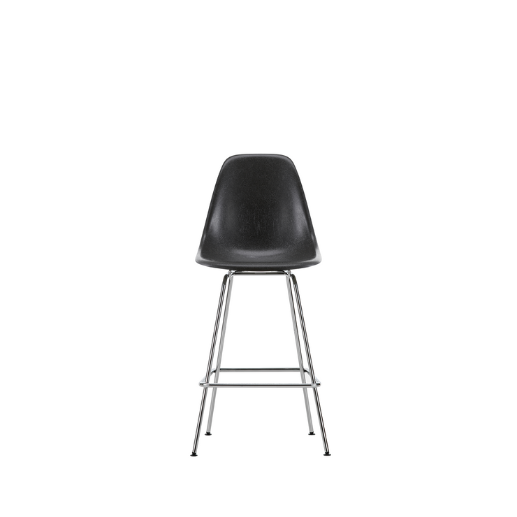 Barkrakk Eames Fiberglass Stool Medium, krombelagte ben og sete i fiberglass i fargen Elephant hide grey