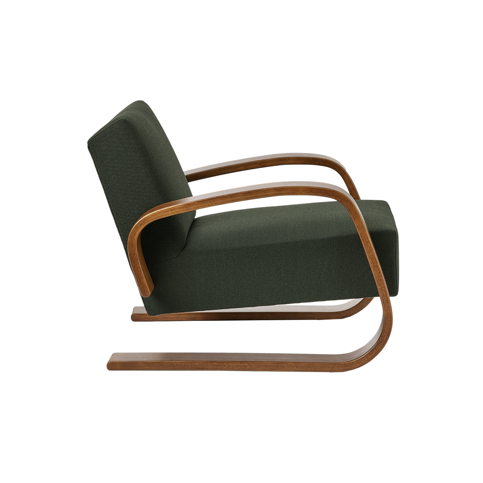Lenestol Tank Armchair 400 fra Artek: Valnøttfarget / Vidar 972