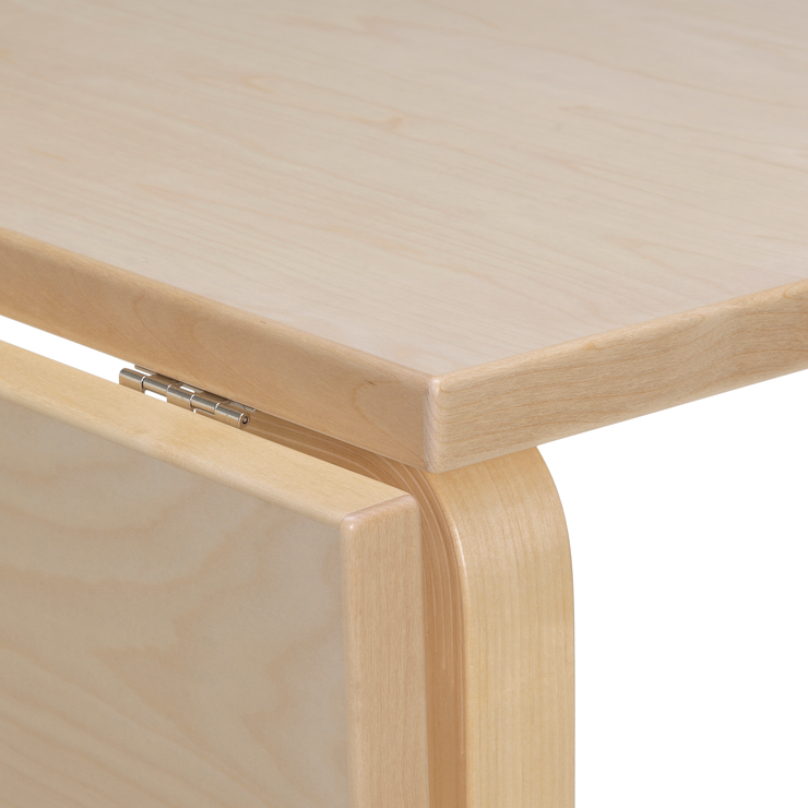 Foldebord Aalto Table Foldable DL81C fra Artek, i heltre bjørk med bordplate i bjørkefinér
