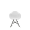Spisestol Eames Plastic Armchair RE DAR fra Vitra, med svarte ben og hvitt sete (Cotton white)