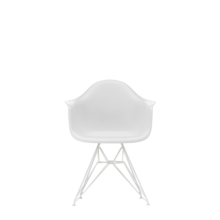 Spisestol Eames Plastic Armchair RE DAR fra Vitra, med hvite ben og hvitt sete (Cotton white)