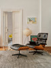 To ikoner fra Vitra: Gulvlampe Akari Light 10A og lenestolen Eames Lounge Chair