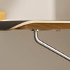 Det vegghengte skrivebordet AB019 Wall desk fra Carl Hansen & Søn i sort laminat.