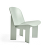 Chisel Lounge Chair fra Hay i bøk i fargen Eucalyptus.