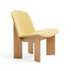 Chisel Lounge Chair fra Hay i eik med tekstil Hallingdal 407.