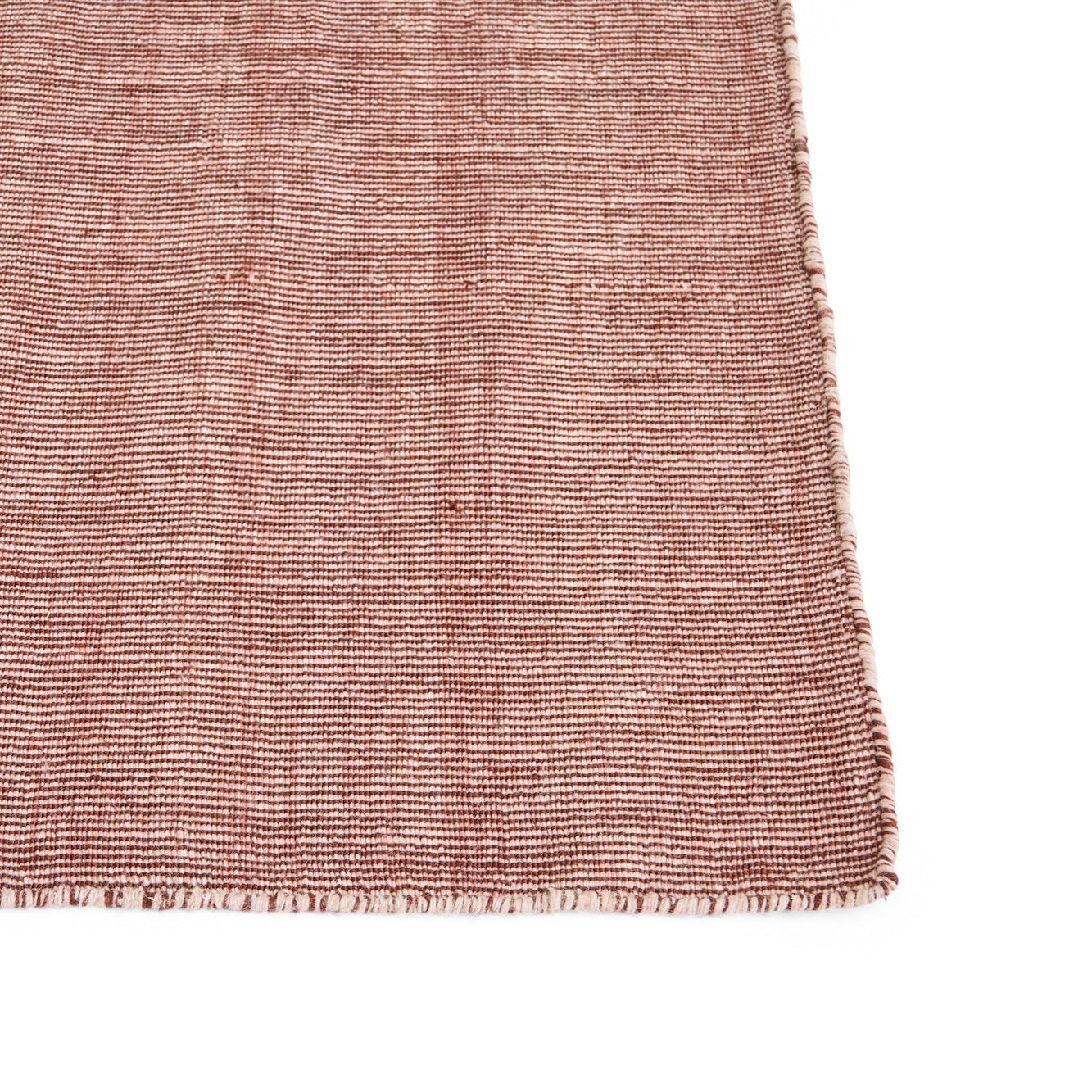 Haze Rug fra Hay, i fargen Iron Red
