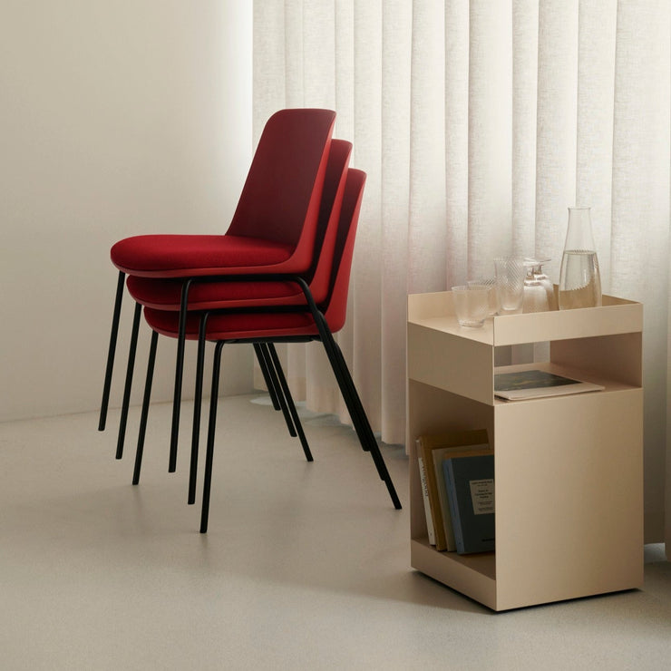 Sidebord Rotate SC73 fra &tradition i fargen Ivory (benhvitt)