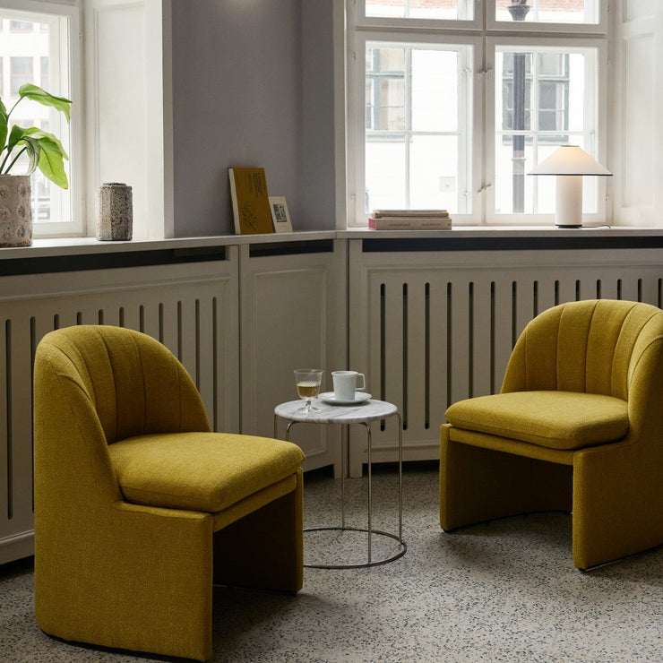 Et fint sidebord til bruk i stuen, eller som nattbord. Wire Stool er spådd til å bli et samleobjekt – og vil derfor være en krakk du vil kunne ha glede av i lang, lang tid! Og marmoren? Ja, den vil kun bli finere over tid.