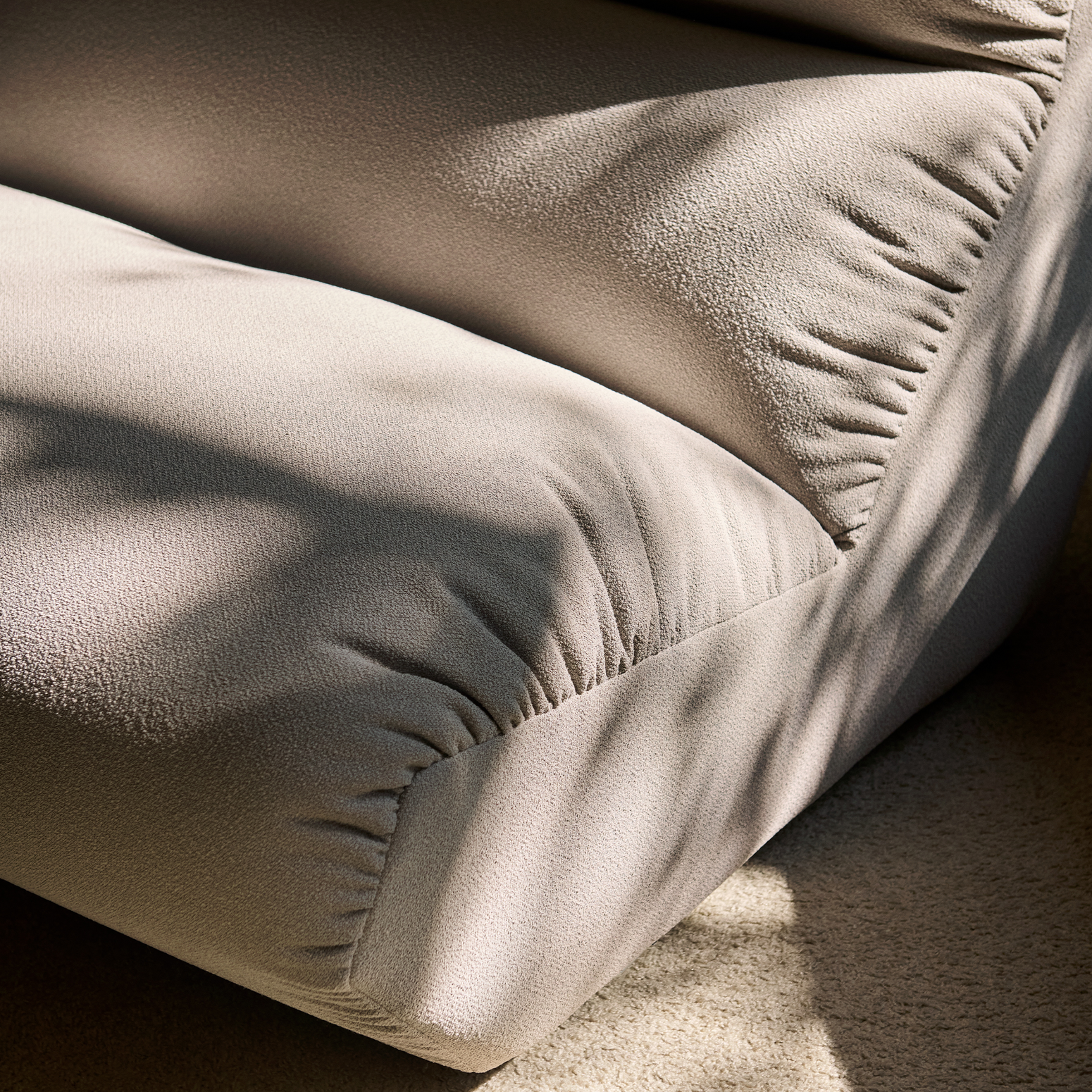 Modulsofa Hi Lo AV54-AV55 i fargen beige (Grain 61229) fra &tradition.
