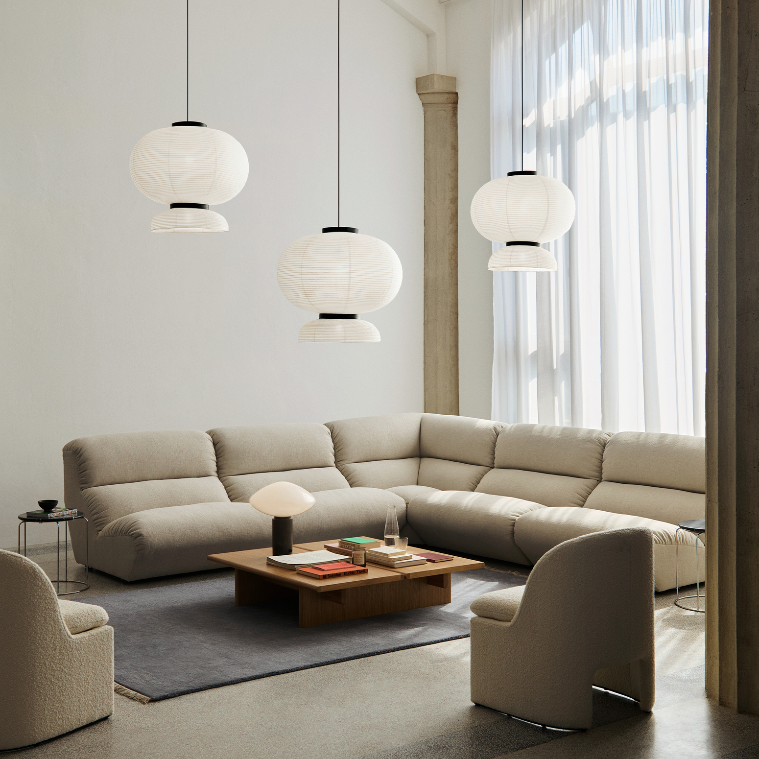 Modulsofa Hi Lo AV54-AV55 i fargen beige (Grain 61229) fra &tradition.
