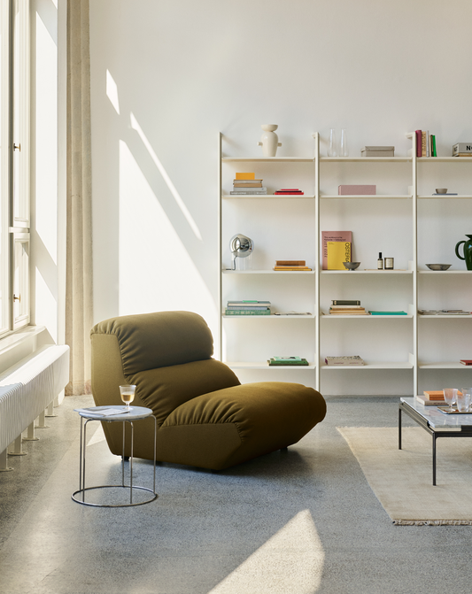 Modulsofa Hi Lo AV54-AV55 i fargen khakigrønn (Mylla 0971) fra &tradition.