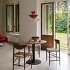 Taklampe Gio LN14 fra &tradition i fargen Vermilion Red, Dark Burgundy & Ecru White (rød, burgunder og kremfarget).