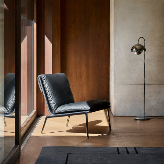 Muno Chair LN18 med svart skinn 