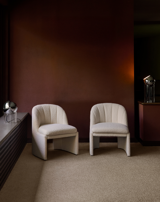 Lenestol Loafer SC107 Club Chair i fargen hvit (Barnum 24) fra &tradition.
