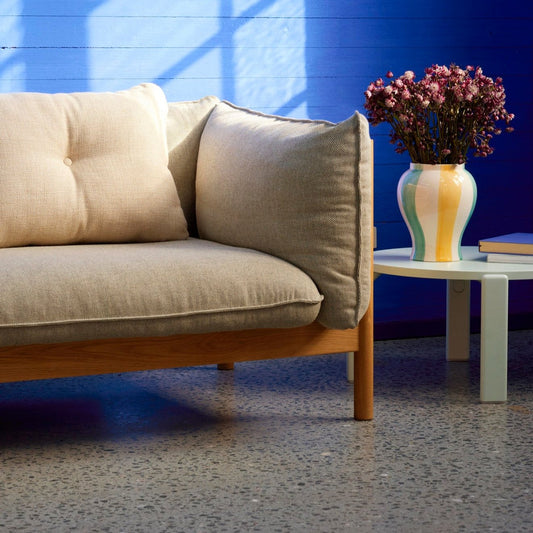 Sofa Arbour 2-seter eik, tekstil Re-Wool 218