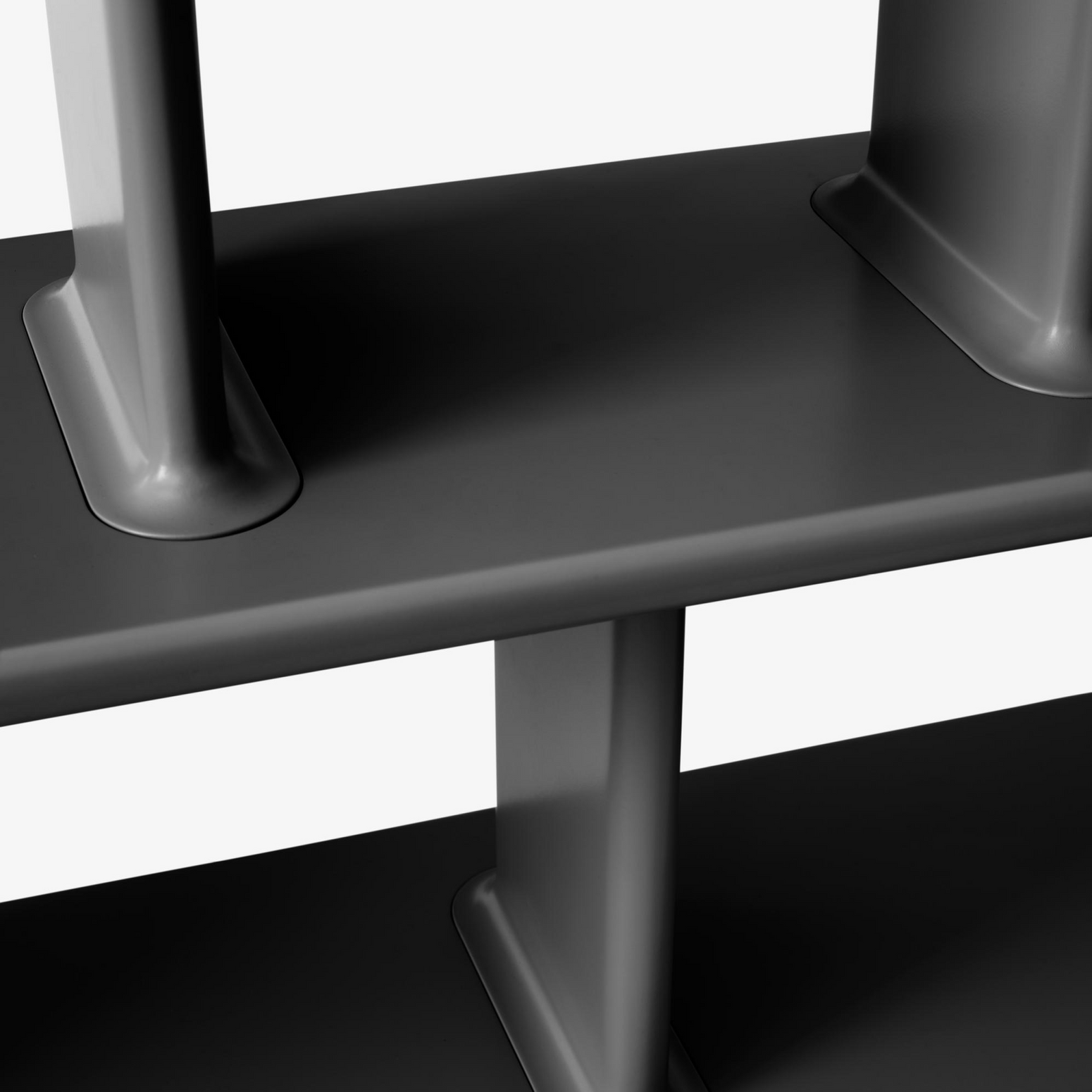 Archivo hylle i fargen Black Grey