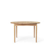 Rundt spisebord BM0121 fra Carl Hansen & Søn i oljet eik