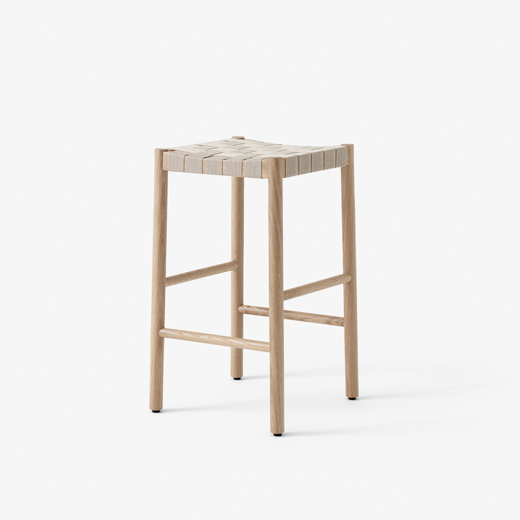 Barstol TK7 Counter Stool fra &tradition i eik