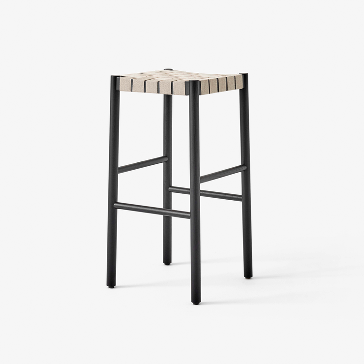 Barstol TK8 Bar Stool fra &tradition i svart