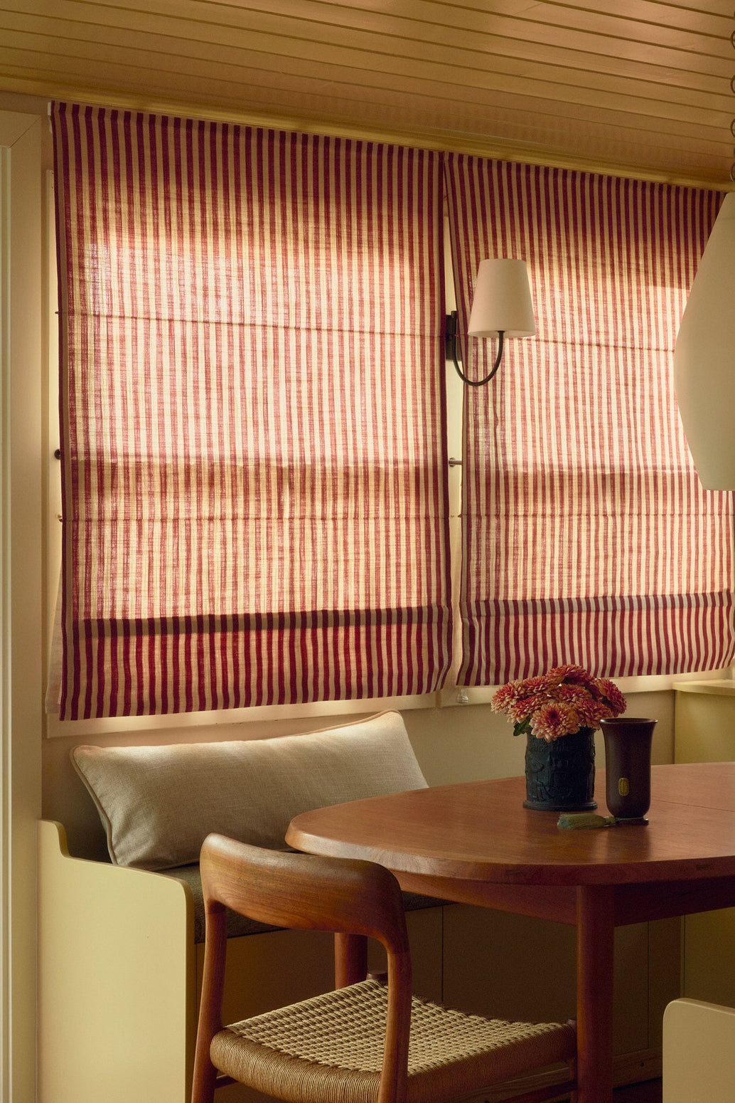 Liftgardin vevd lin Stripe i fargen Terracotta fra Gotain