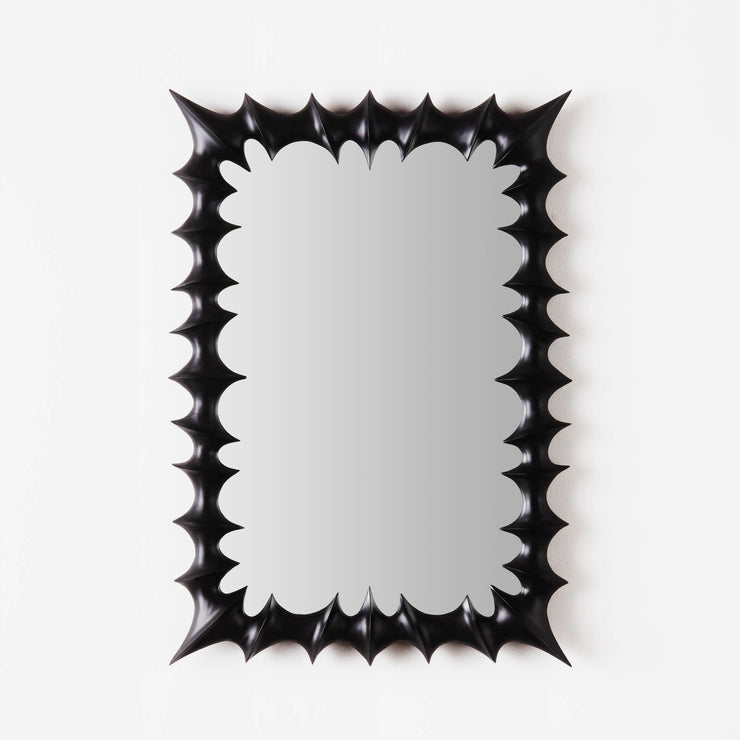 Speil Brutalist Mirror fra Dusty Deco i svart i liten størrelse, 70x100 cm