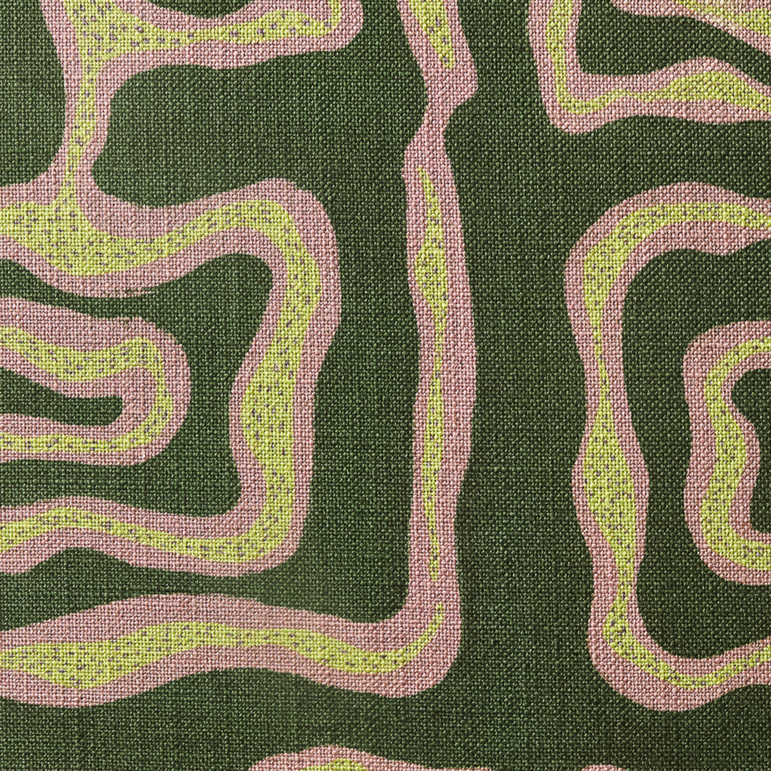Sofa Lola Beaten Track i Green / grønn fra Dusty Deco.