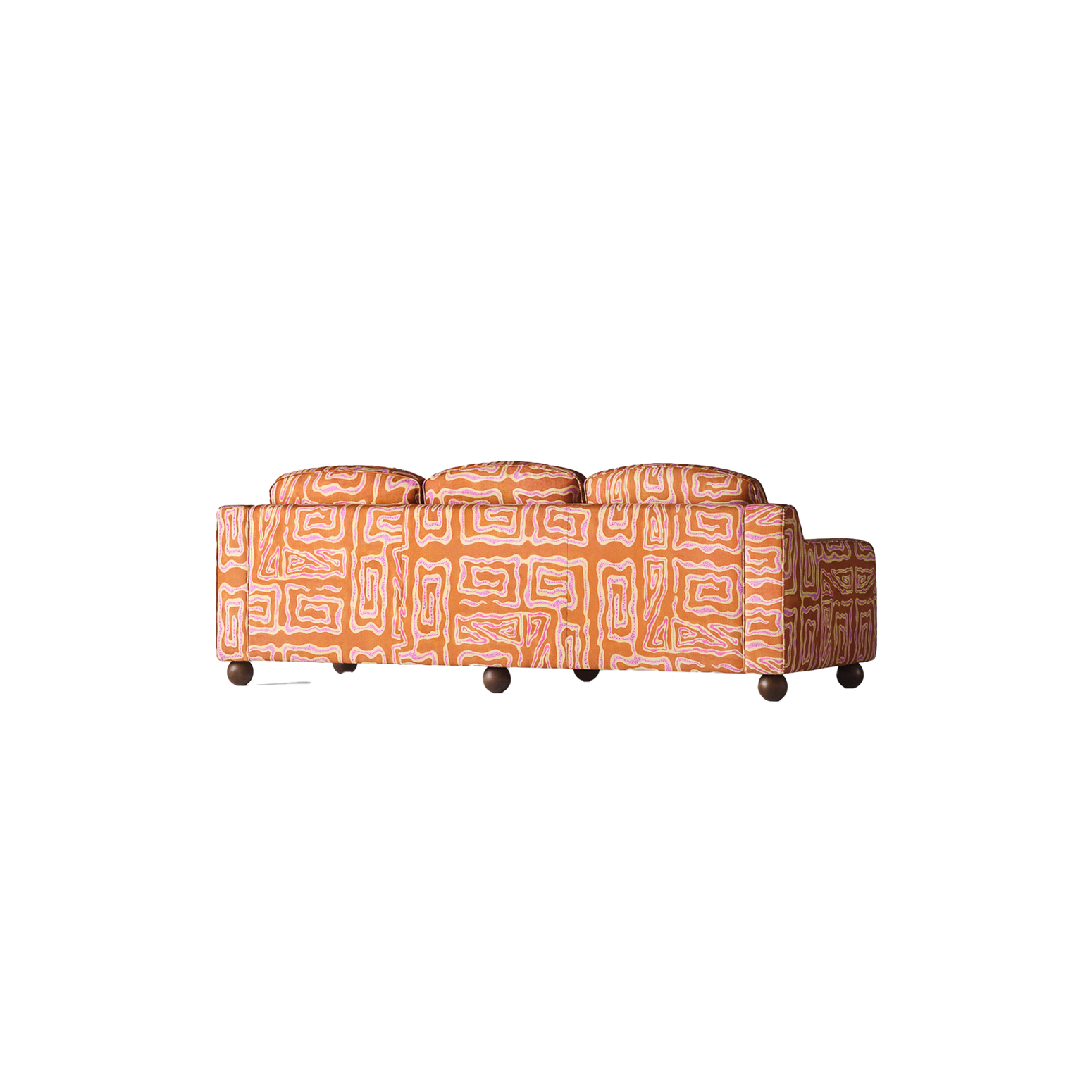 Sofa Lola Beaten Track i Peach / terracotta fra Dusty Deco.