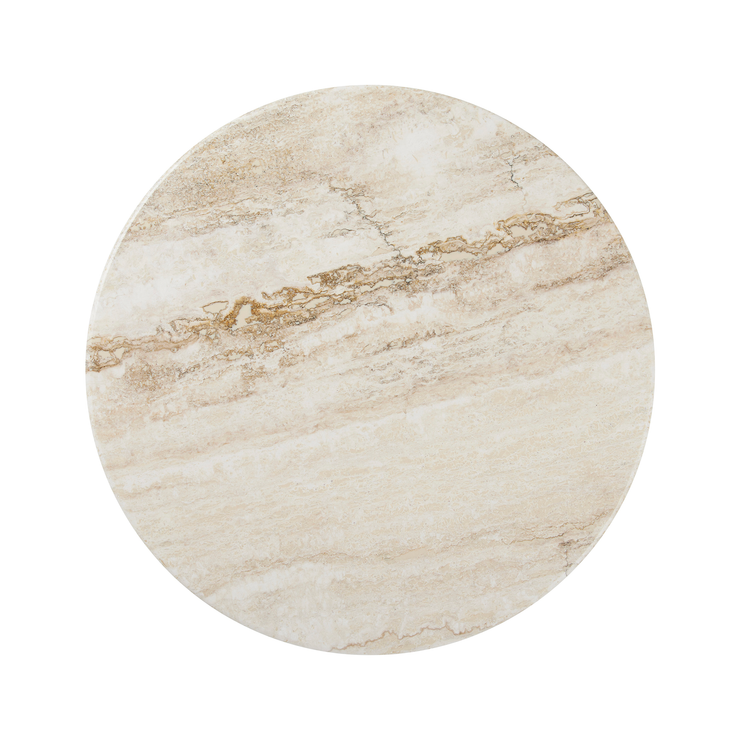 Bordplaten i travertin, i fargen Rippled Beige, har en mykt avrundet kant som gir bordet en ekstra estetisk appell. Da dette er en naturstein vil mønsteret variere fra bord til bord – noe som gjør hvert sidebord helt unikt! 