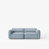 Sofa 2-seter Develius Mellow fra &tradition i tekstilet Cifrado 741 (prisgruppe 4). Denne har armlene med høyde 60 cm.