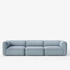 Sofa 3-seter Develius Mellow fra &tradition i tekstilet Cifrado 741 (prisgruppe 4). Denne har armlene med høyde 72 cm.