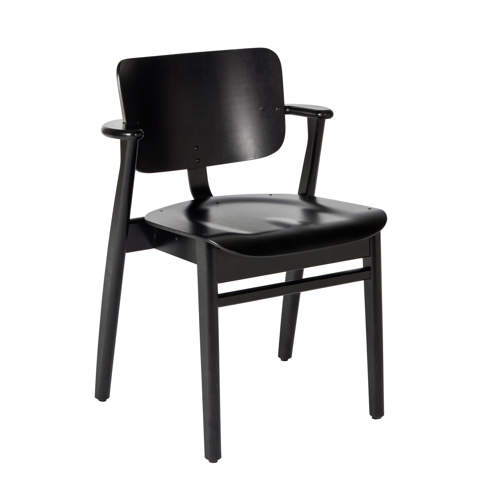 Domus Chair fra Artek i beiset svart utgave