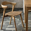 Spisestol Bok Dining Chair fra Ethnicraft med finish i ubehandlet teak