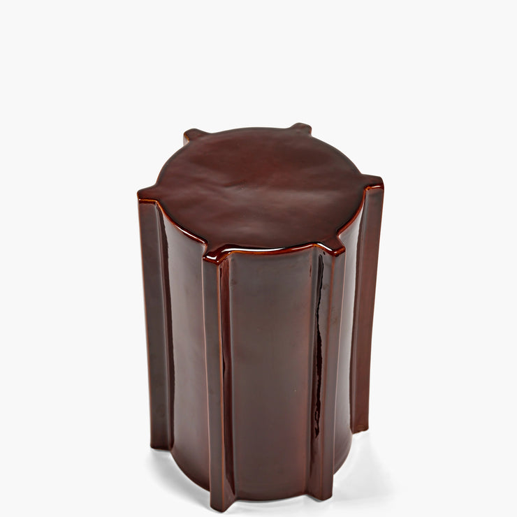 Sidebord Pawn Geometrical fra Serax i mørkebrunt / mørkerødt