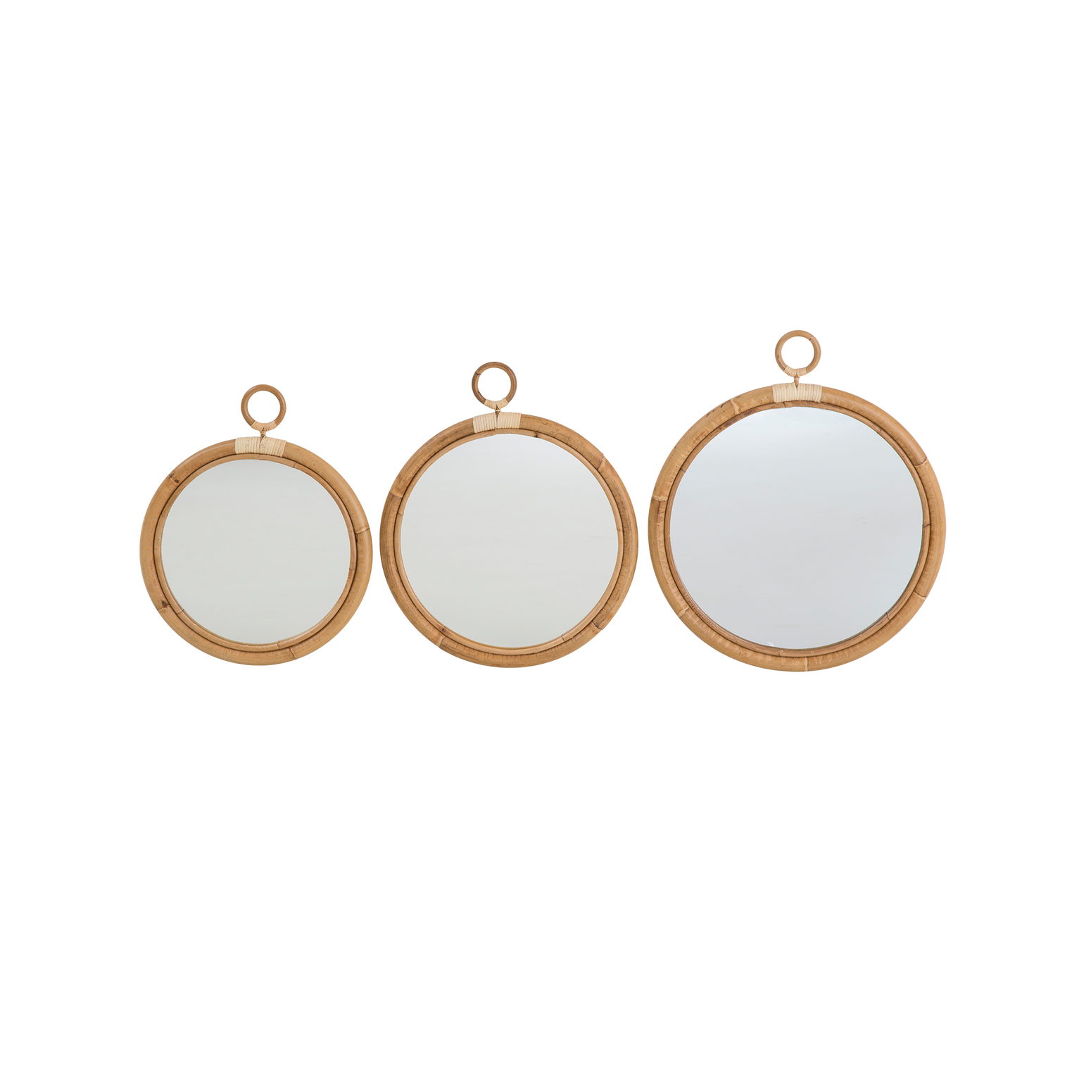 Speilet Ella fra Sika Design er tilgjengelig i tre størrelser –  velg mellom Ø40 cm, Ø45 cm og Ø50 cm.