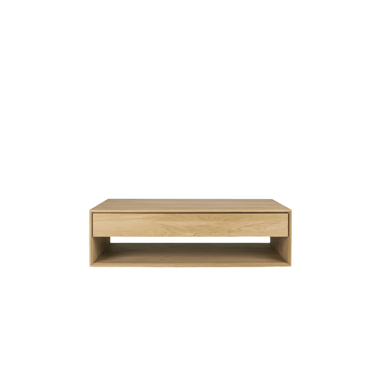 Sofabordet Nordic Coffee Table fra Ethnicraft i heltre eik er renskårent i designet, akkurat passe romslig i størrelse – og praktisk!