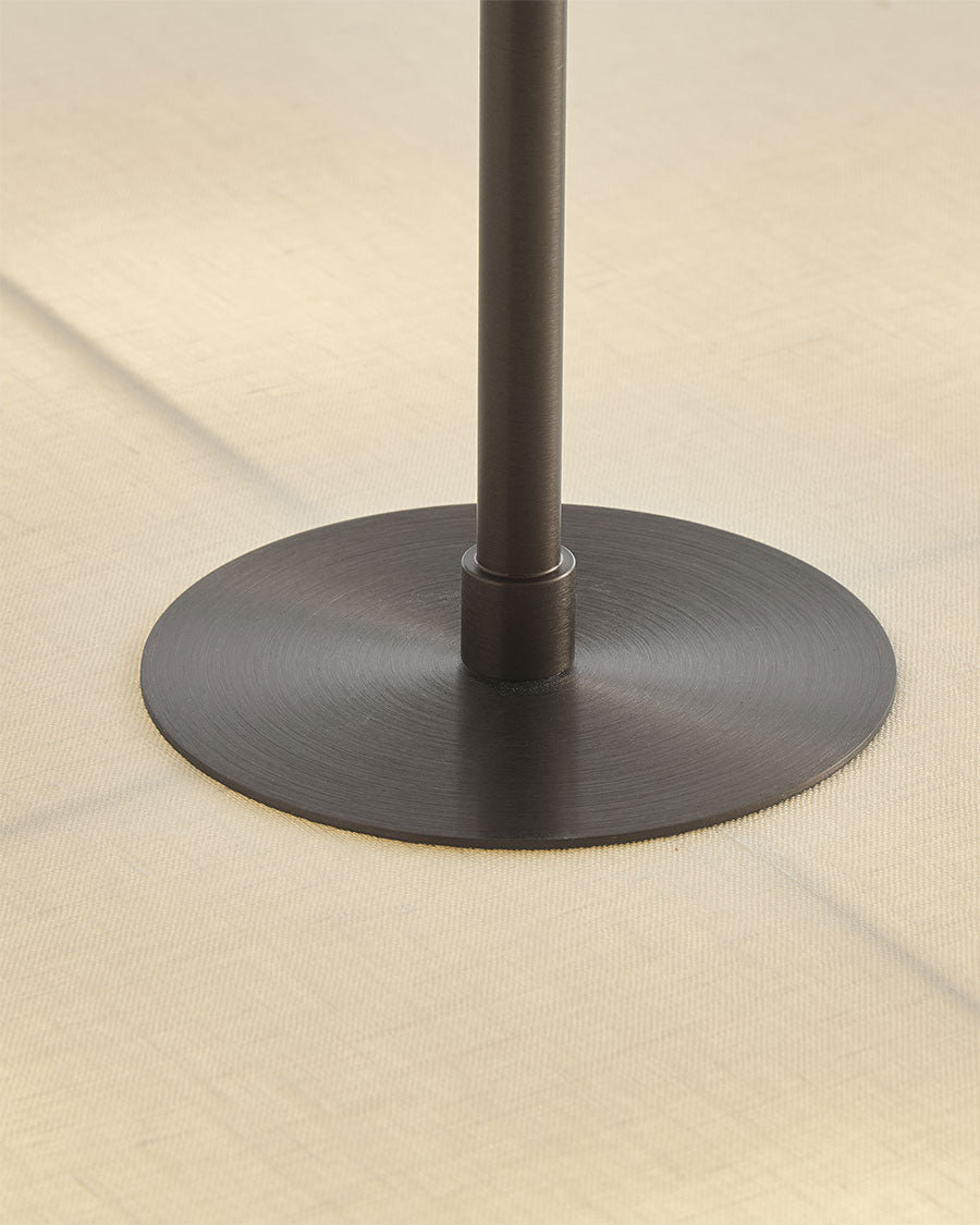 Taklampe Futé 1000 fra Lyfa, detalj.
