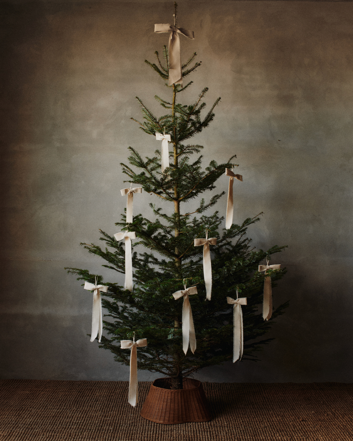 Sløyfe Bow Decoration Small, sett på 2 stk fra Ferm Living.