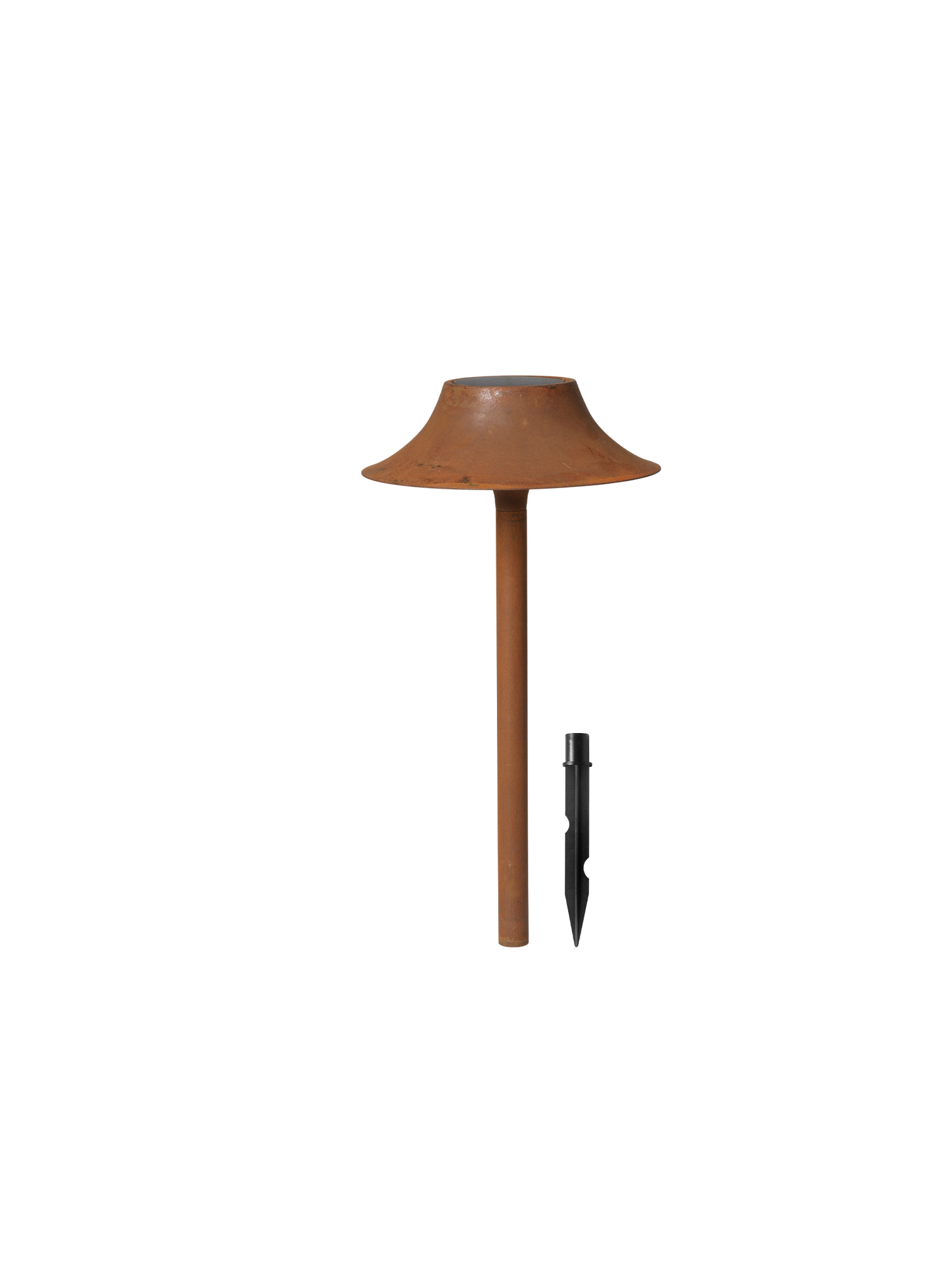 Lampen er robust og enkel å plassere i jord, grus eller bed