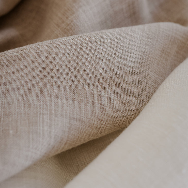 Gardintekstil tynn lin Elegant, farge Sand 07 og Hvit 05