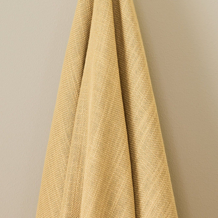 Sengeteppe i vevd lin fra Gotain i fargen havregul/ Oat Yellow