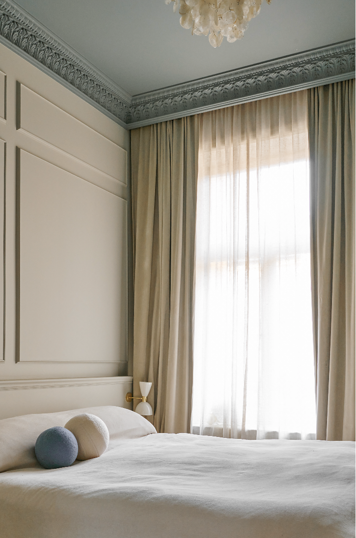 Beige velurgardin fra Gotain (Sand)
