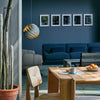 Den danske stjerneprodusenten er på full fart inn i fremtiden! Gubis univers er fylt av glemte design-skatter som er relansert og moderne klassikere de har skapt i samarbeid med noen av verdens viktigste designere akkurat nå. Taklampen Turbo Pendant Lamp fra Gubi.