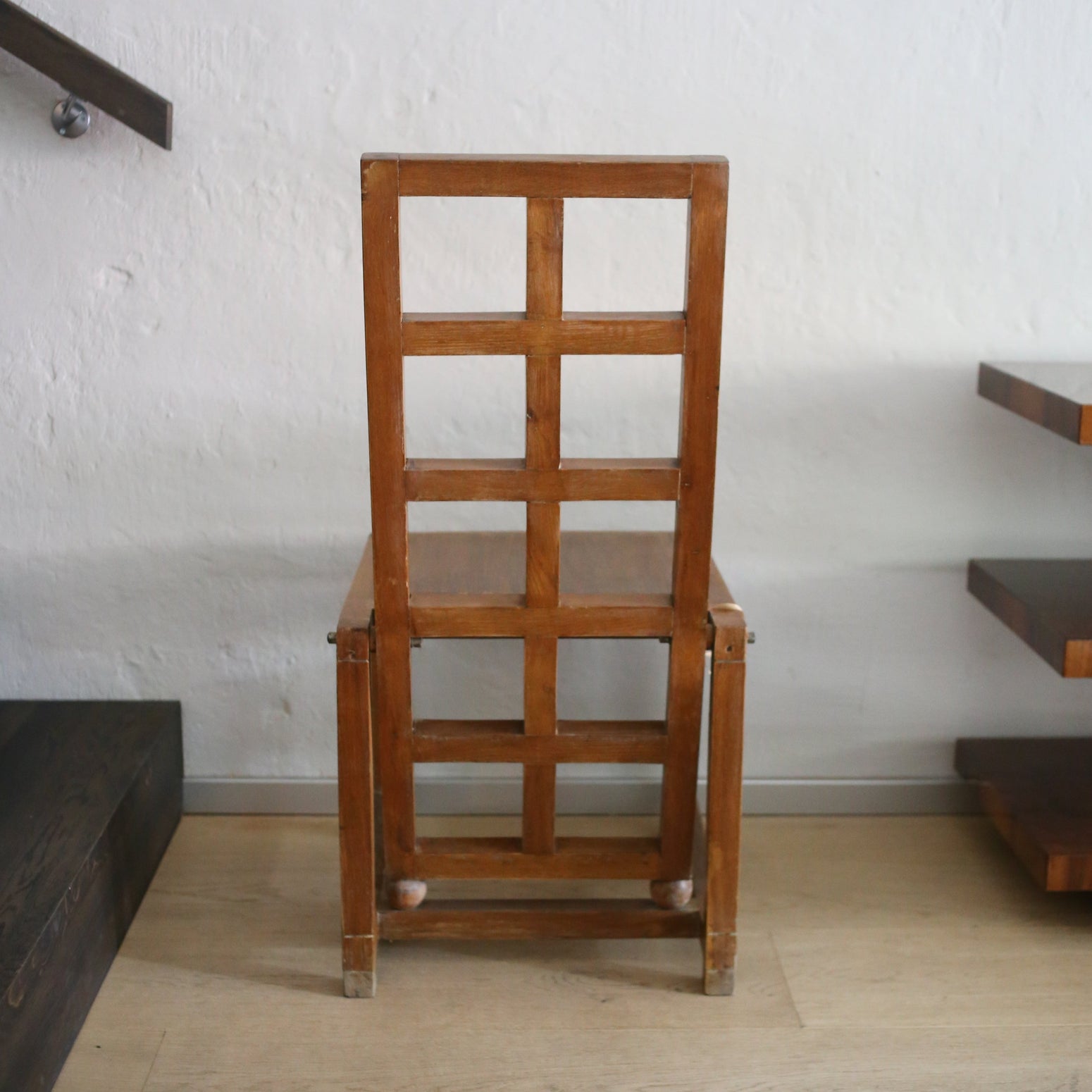 Vintage stol i tre fra Objektum Vintage