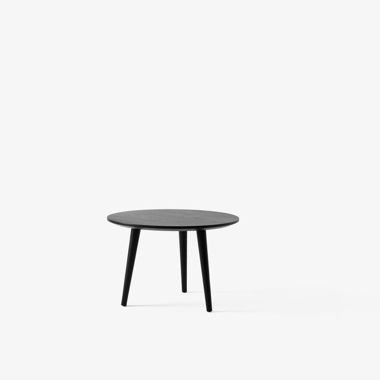 Sofabord In Between SK14 fra &Tradition i svart lakkert eik