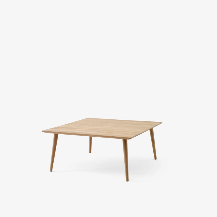 Sofabord In Between SK24 fra &Tradition i oljet eik