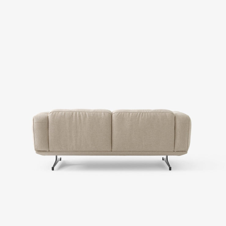 Sofa Inland 2-seter fra &tradition med svarte ben og tekstilet Clay 011 (PG3)