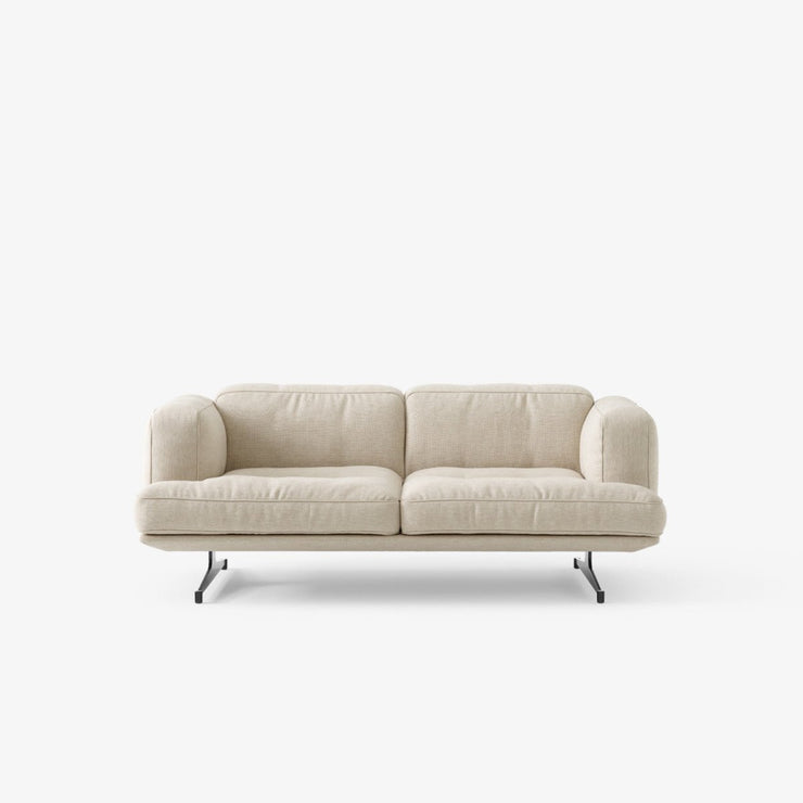 Sofa Inland 2-seter fra &tradition med svarte ben og tekstilet Clay 011 (PG3)