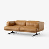Sofa Inland 2-seter fra &tradition med svarte ben og konjakkfarget skinn Noble Leather Cognac