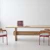 Spisebord Jeppe Utzon Table #2 fra dk3 er et vakkert spisebord som virkelig er laget for å vare, og med riktig vedlikehold vil det følge deg i mange år fremover.